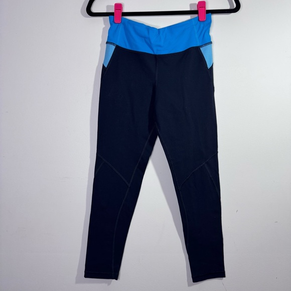 lululemon athletica Pants - Lululemon Run Inspire Crop Leggings Blue Black Womens Size 6 Zip Pocket